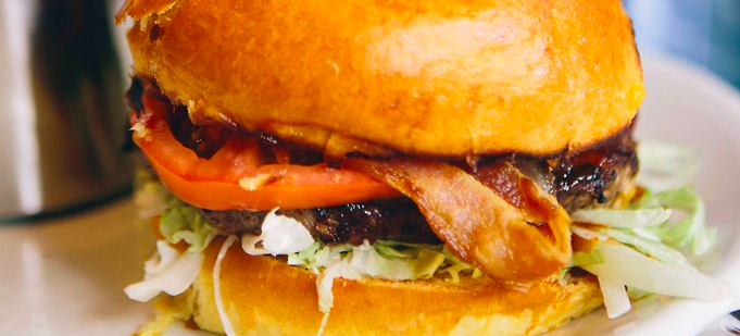 Un burger 100% bacon aux Etats-Unis