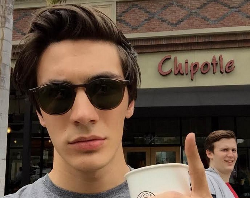 Cet homme a mangé 153 jours consécutifs chez Chipotle