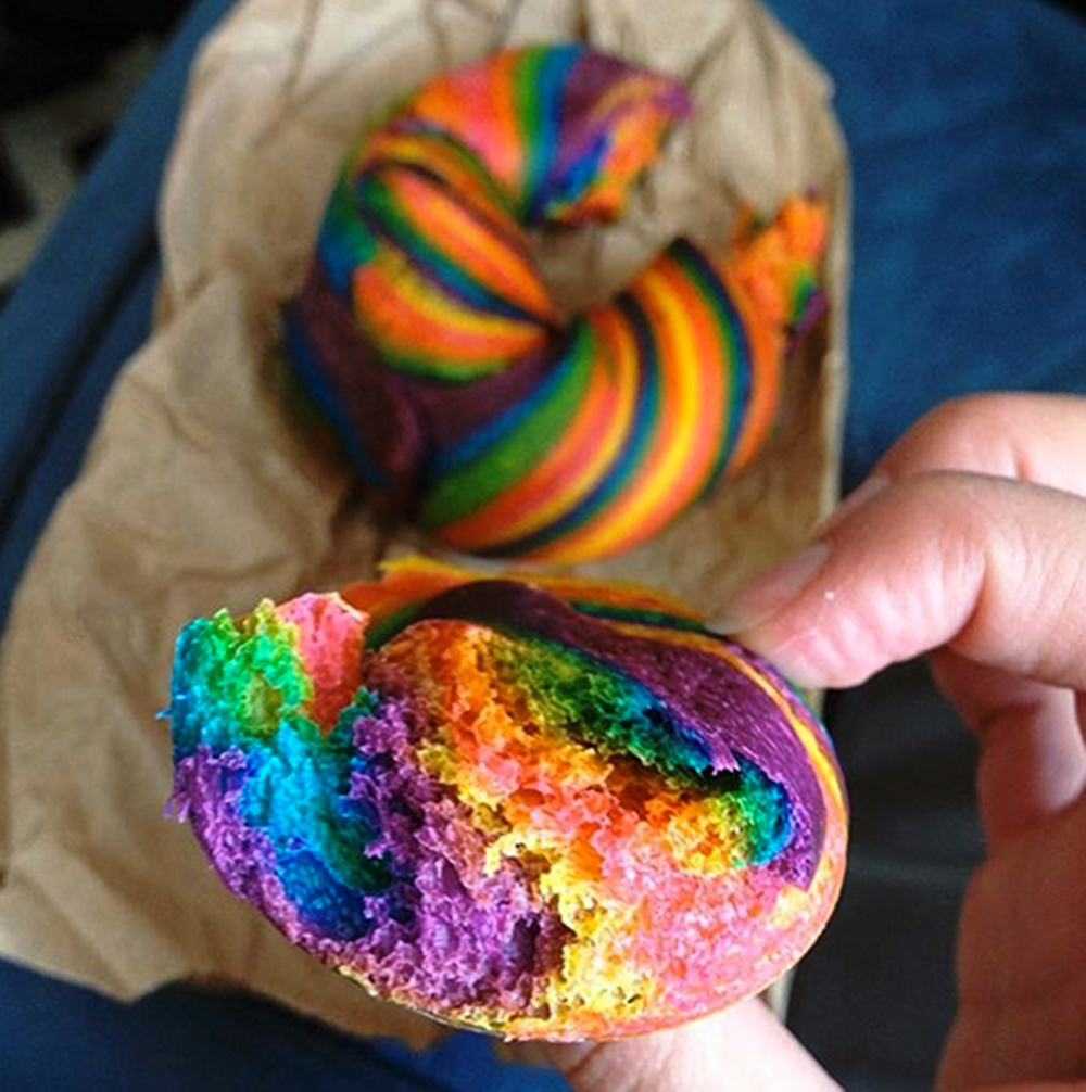 Un bagel arc-en-ciel ça vous tente ?