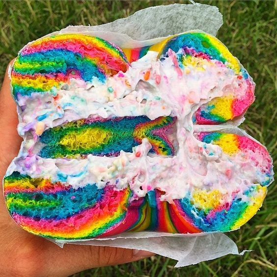 The Bagel Store et son bagel Arc-en-ciel