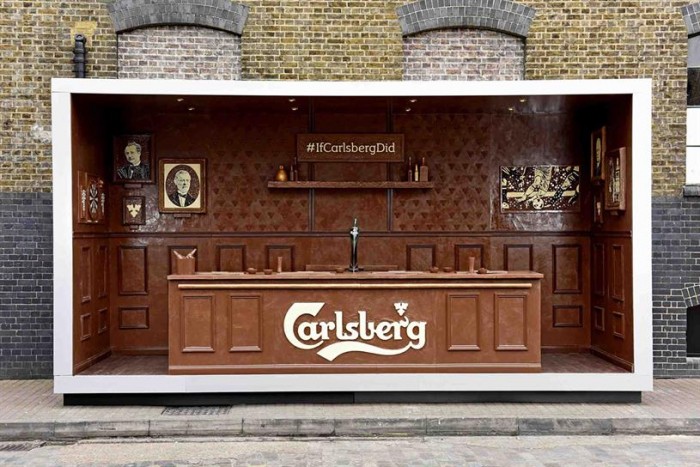 Carlsberg crée un bar éphémère en chocolat pour Pâques