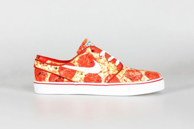 The Skate Mental x Nike SB Janoski "Pepperoni Pizza" FASTANDFOOD The Skate Mental x Nike SB Janoski