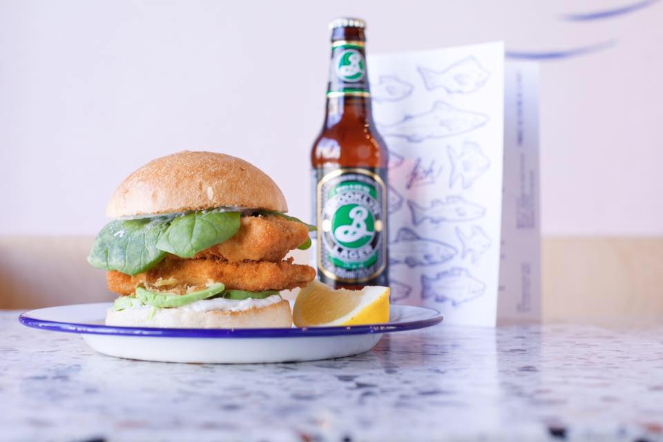 FOOD INSIDER : Dans les cuisines du restaurant FICH à Paris