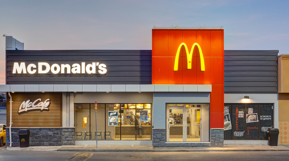 McDonald’s lance un le Grand Cheddar Melt, un Big Mac avec la mega dose de fromage