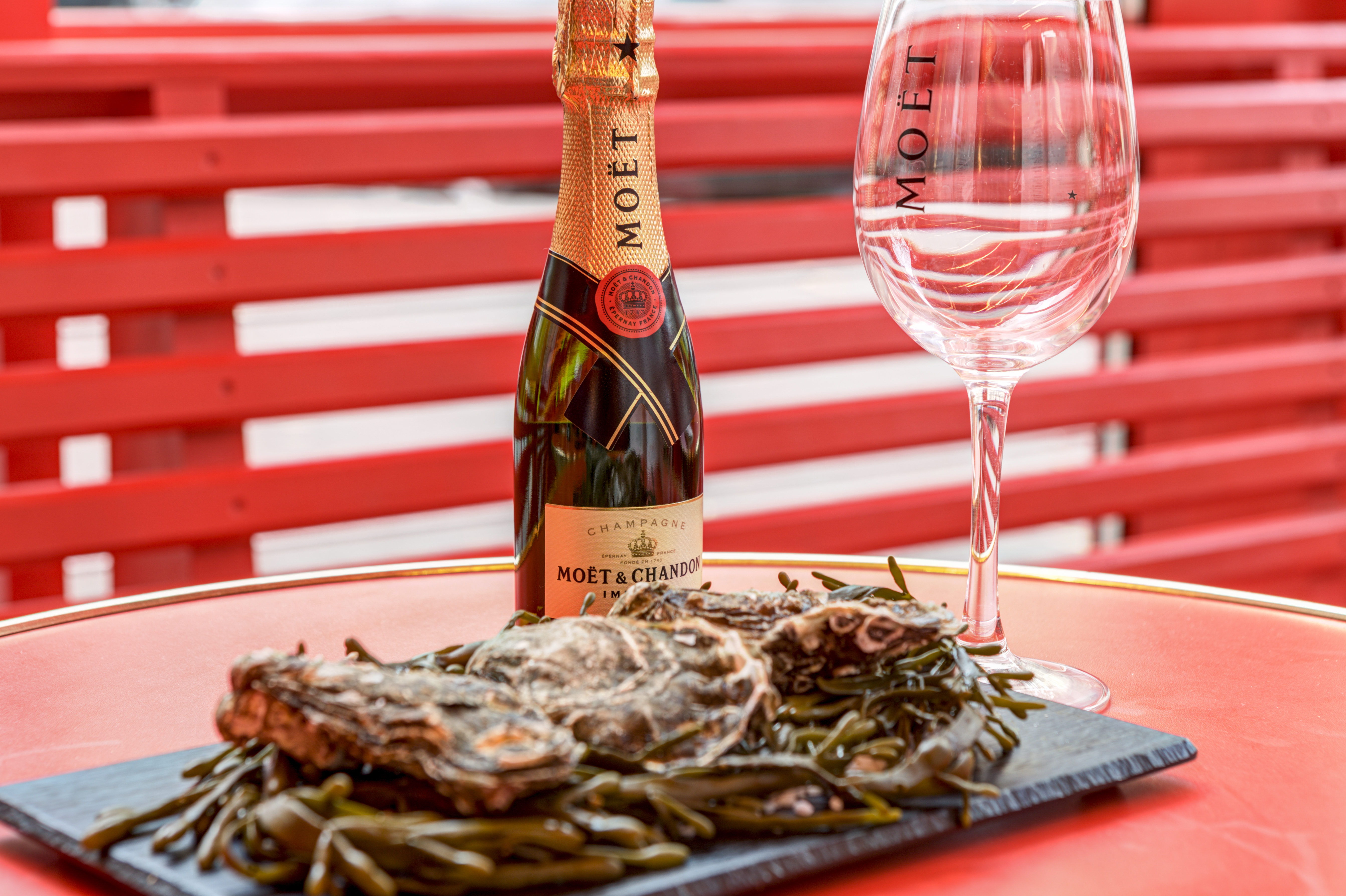 La Placette lance la formule OYSTER x CHAMPAGNE à 15€
