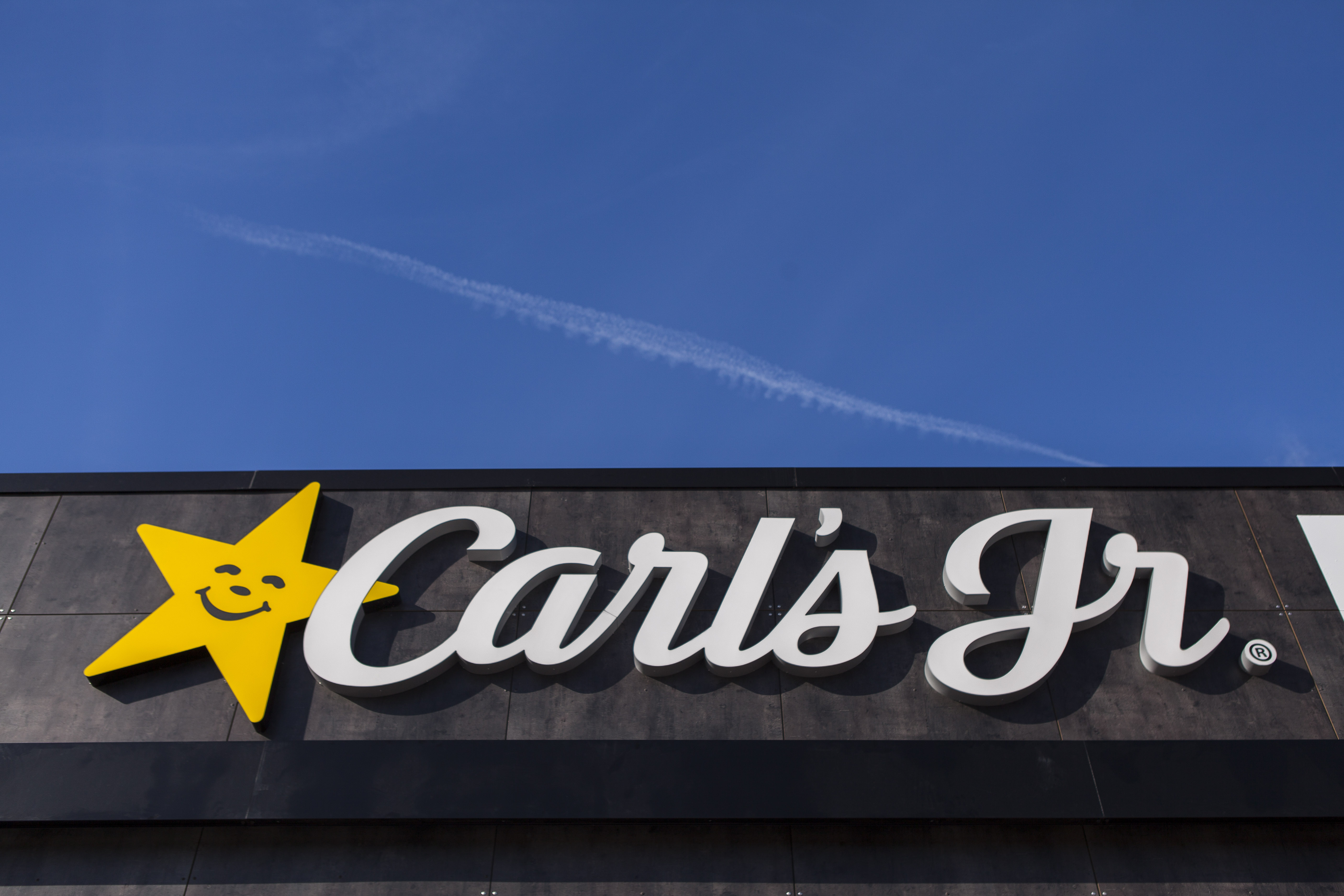 Carl’s Jr. ouvre en France, des burgers au goût de la Californie